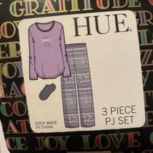 HUE 3-piece pajamas NWT
3x